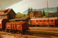 bis2004_12